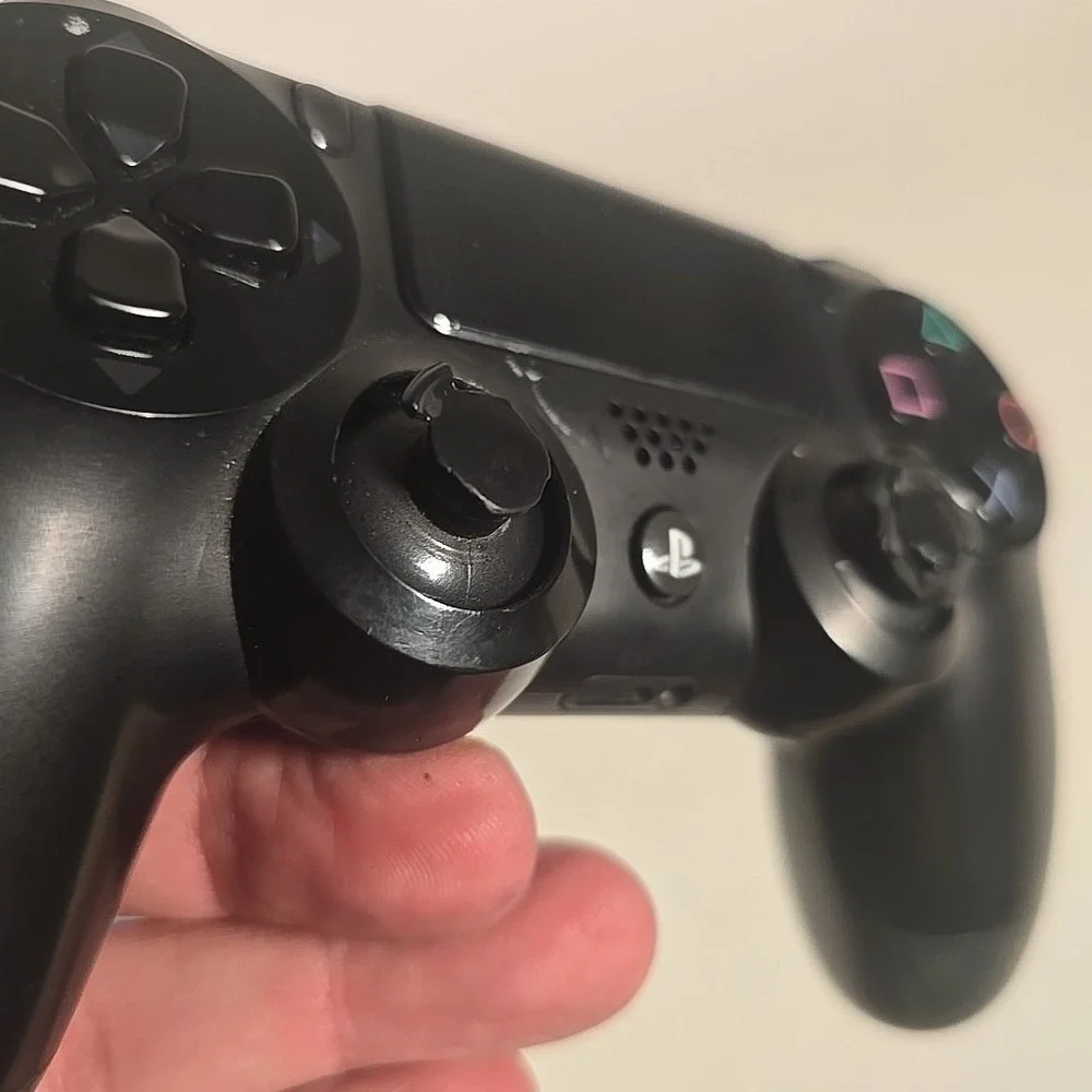2 Sony PlayStation 4 DualShock Wireless Controllers Untested‎ And Some Damage